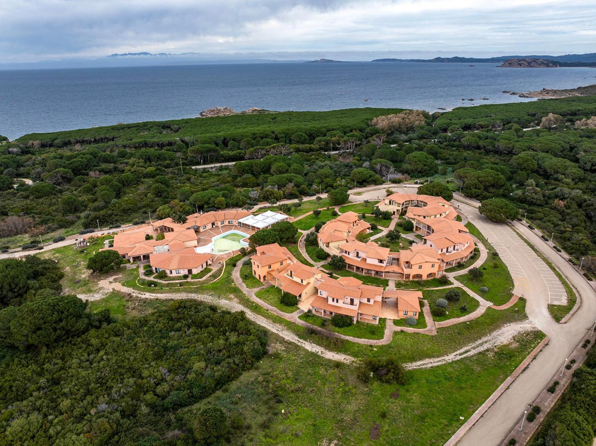 Residence Pierre & Vacances Vignola Mare ภายนอก รูปภาพ